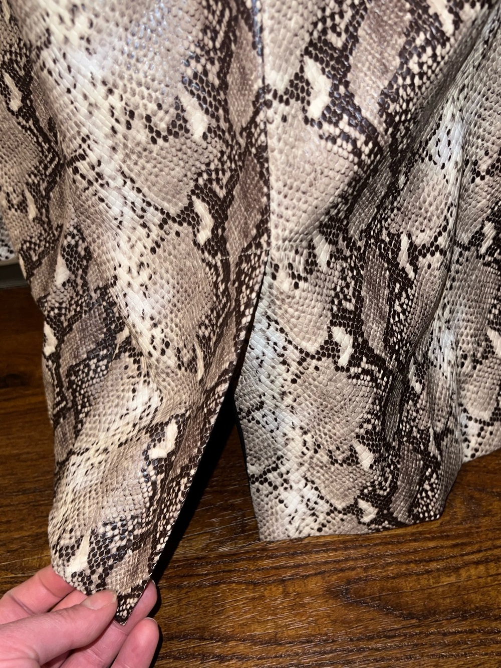 Ariat Snakeskin Western Chic Embossed Brown Tan Button Front Blazer Size S - Picture 10 of 13